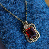 Timeless Elegance Shines Necklace - Fluffy