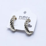 Twisted Lines Metal Earing (10619)  - Fluffy