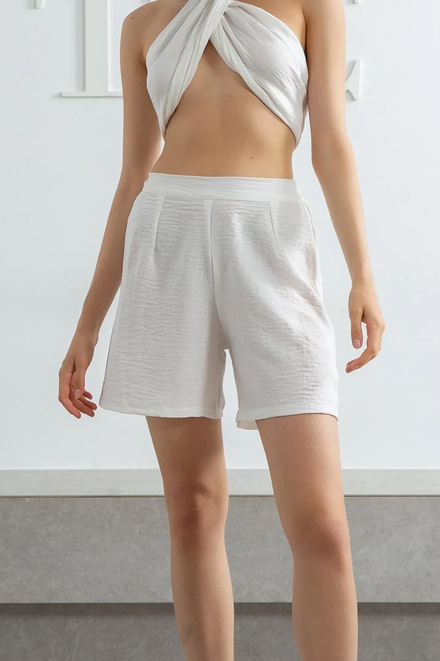White Short - Rima Fashion