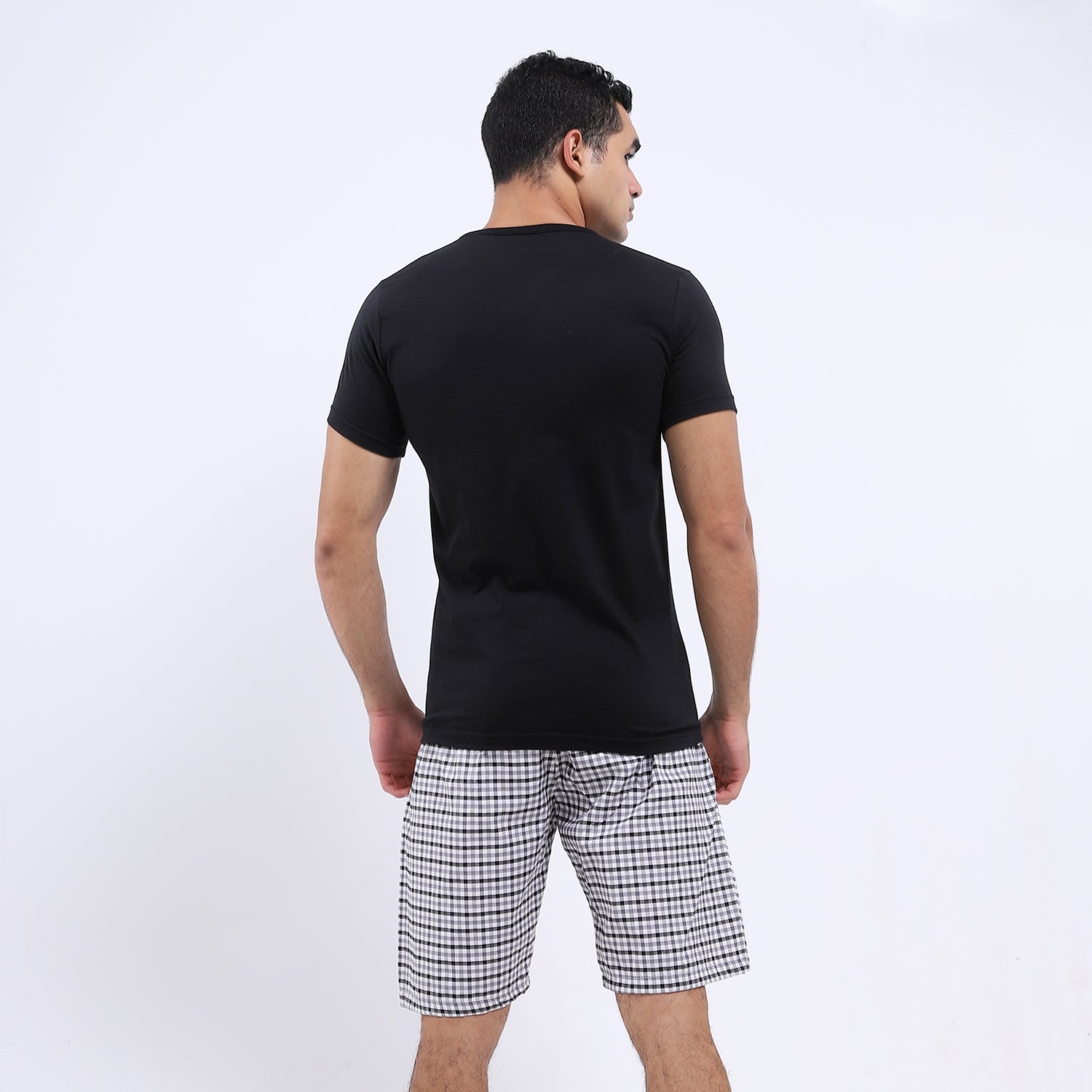 Solid Cotton T-Shirt With Tartan Pants